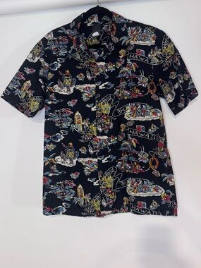 Men's Black Land of Aloha Hawaiian Print Short-Sleeve Button-Down Shirt